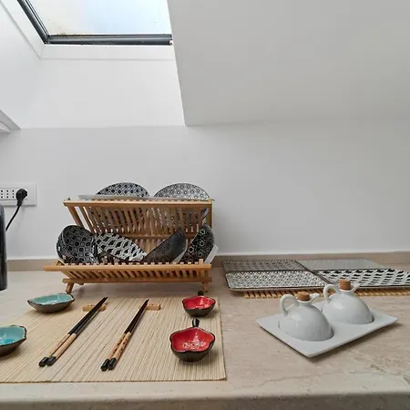 Ukiyo And Guest house Cagliari