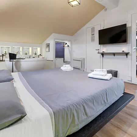 Guest house Ukiyo And