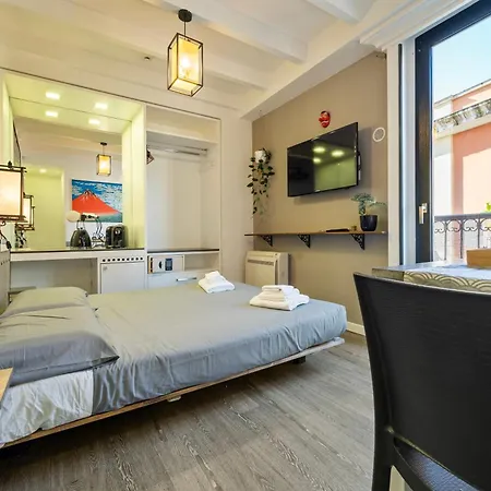 Ukiyo And Guest house